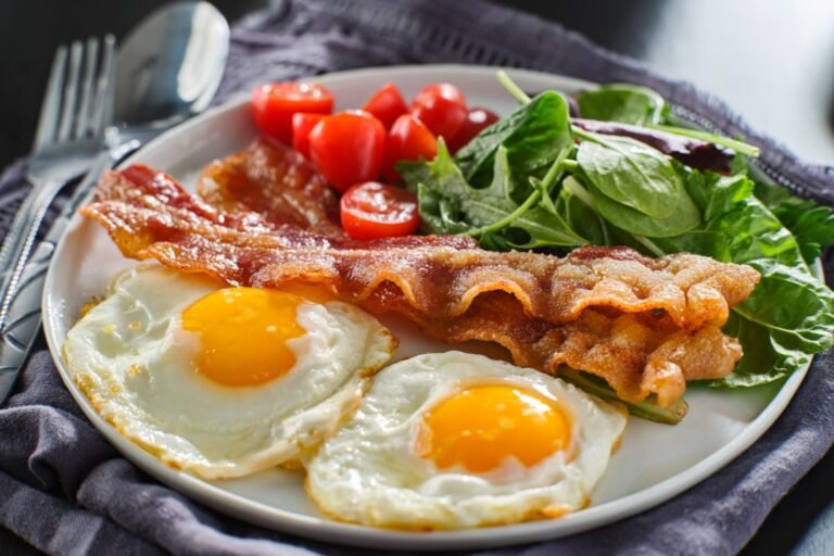 Difference between Low Carb vs Ketogenic Diet in 2025