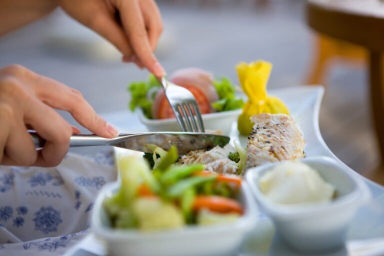 Intuitive Eating and Mindful Eating in 2025 | How Listening to Your Body Can Change Your Life